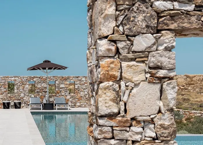 מלון דירות Twwo 4*