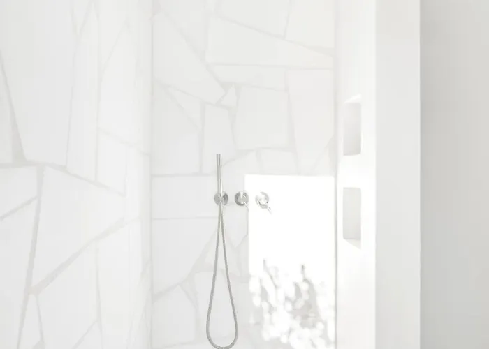 Twwo מלון דירות