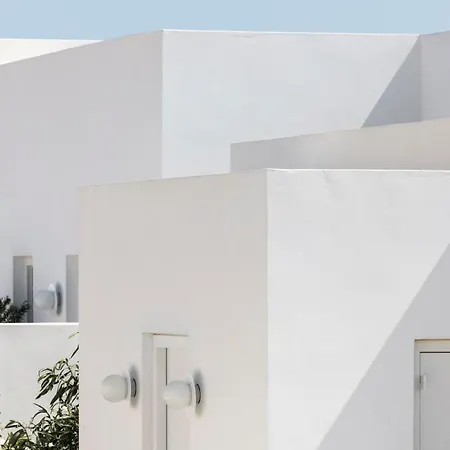 Twwo Aparthotel